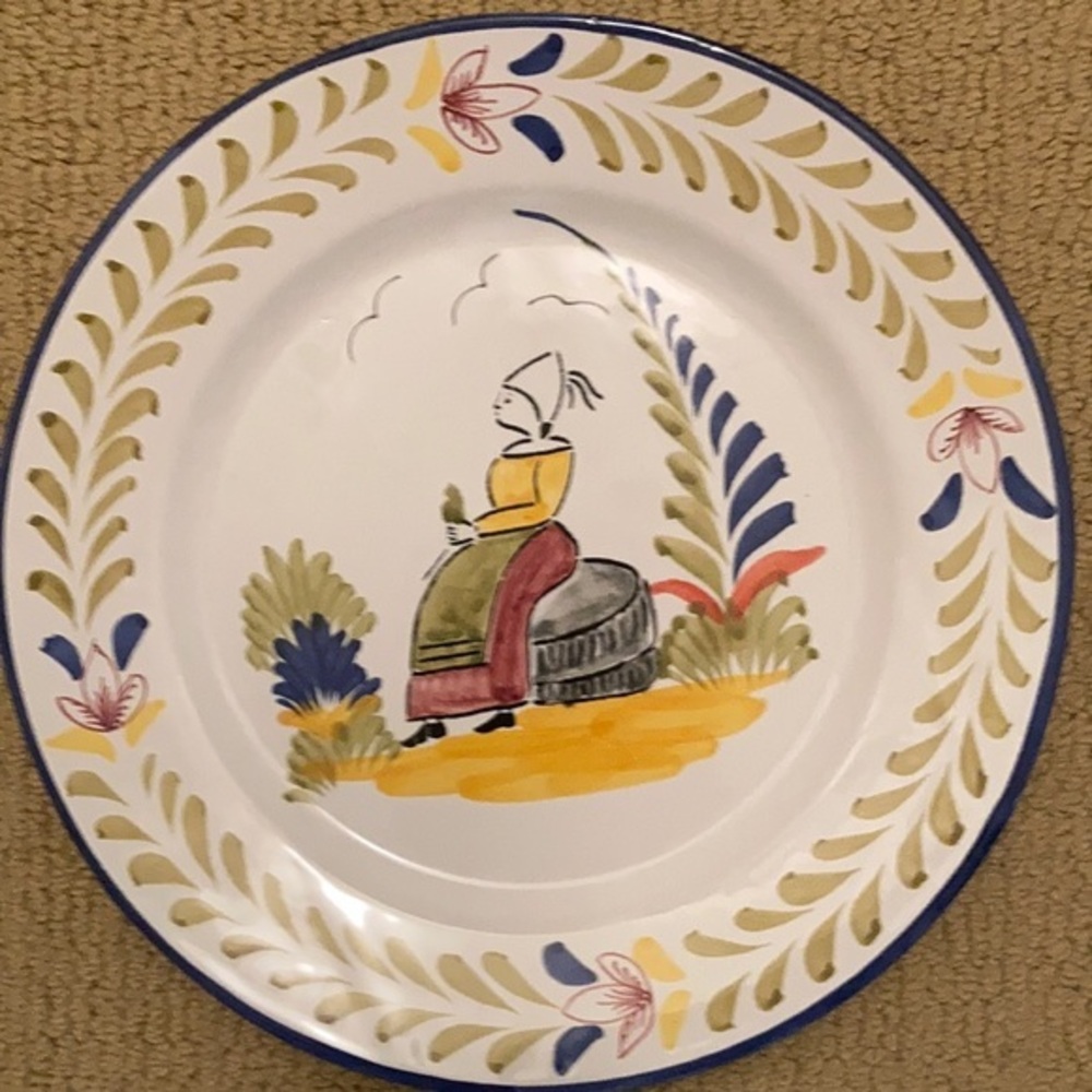 Sur La Table  Quimper 10” wall decor  plate made in Portugal- sitting woman